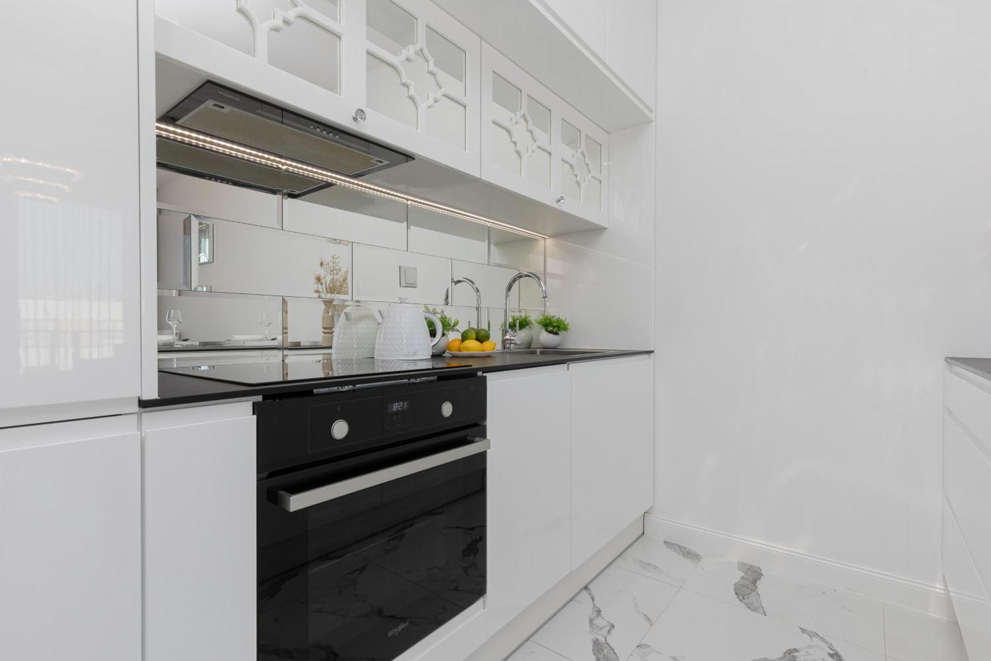 Elegant Apartments With Balcony & Parking Warsaw By Noclegi Renters Buitenkant foto
